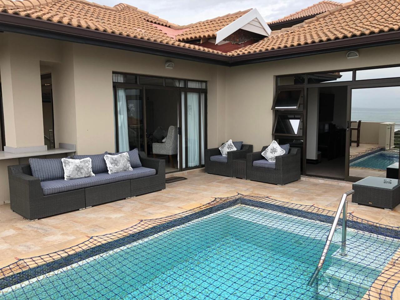 Coral Beach Bed & Breakfast East London Exteriör bild