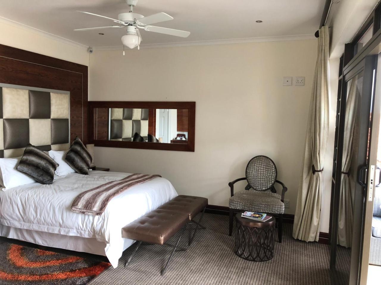 Coral Beach Bed & Breakfast East London Exteriör bild